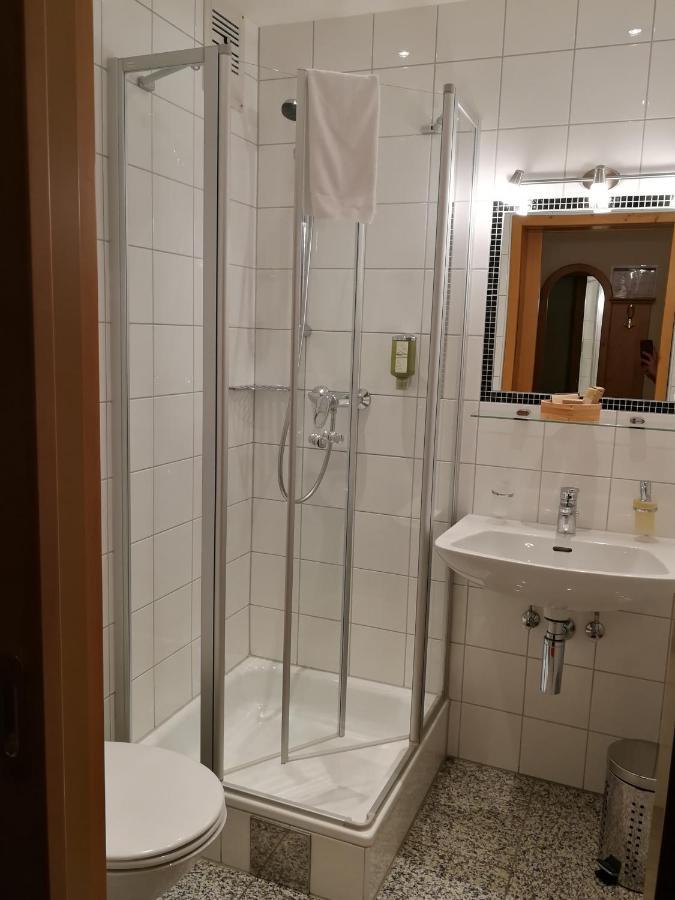 Die Linde Höchst Eksteriør bilde